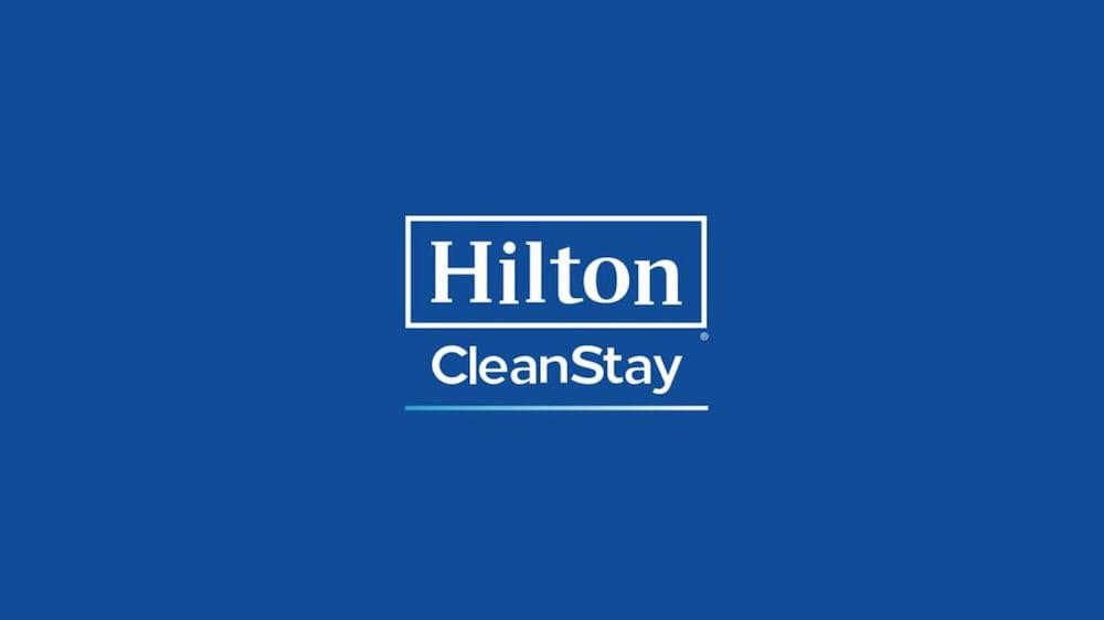 Hotel Embassy By Hilton Houston West - Katy 4*