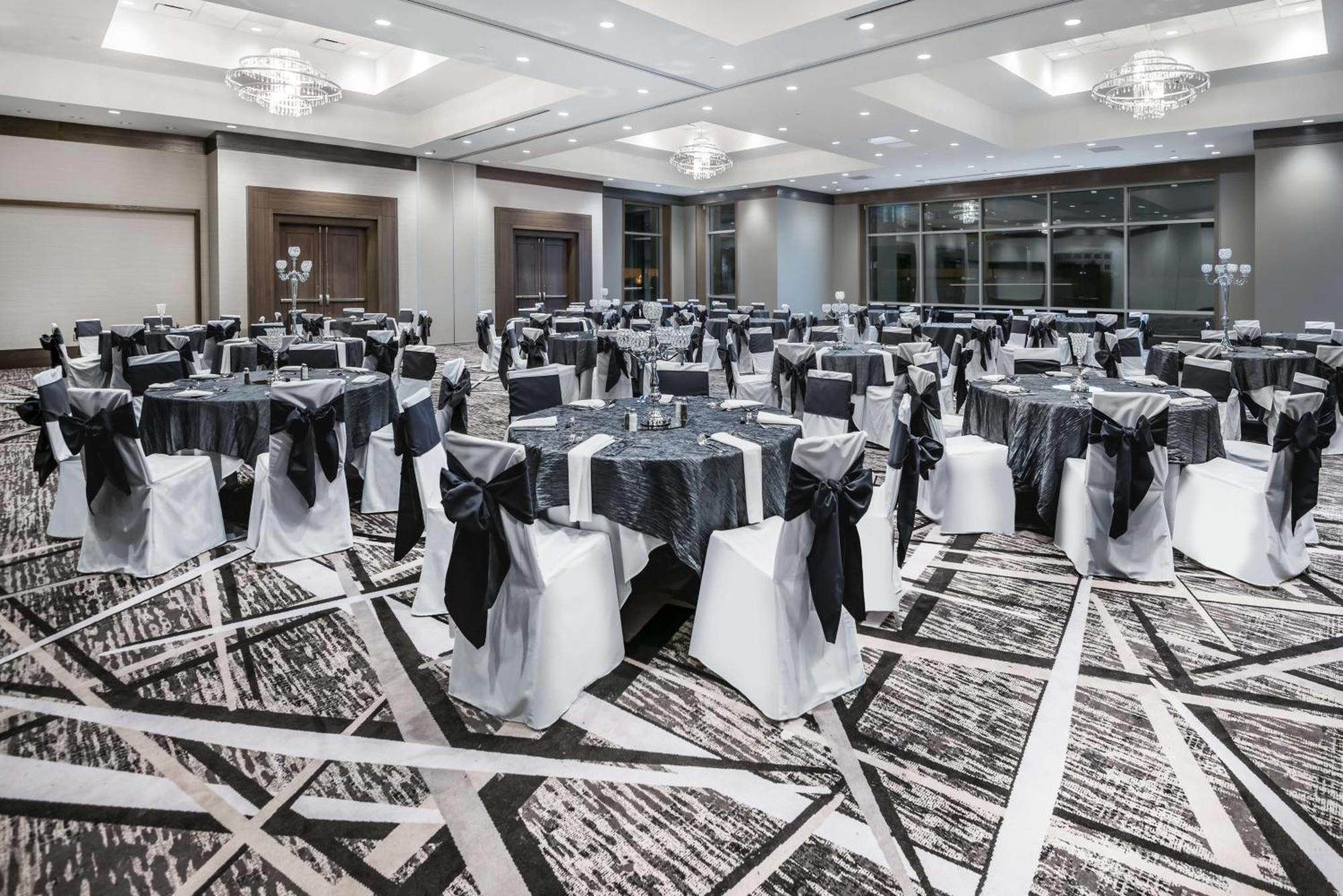 Hotel Embassy By Hilton Houston West - Katy
