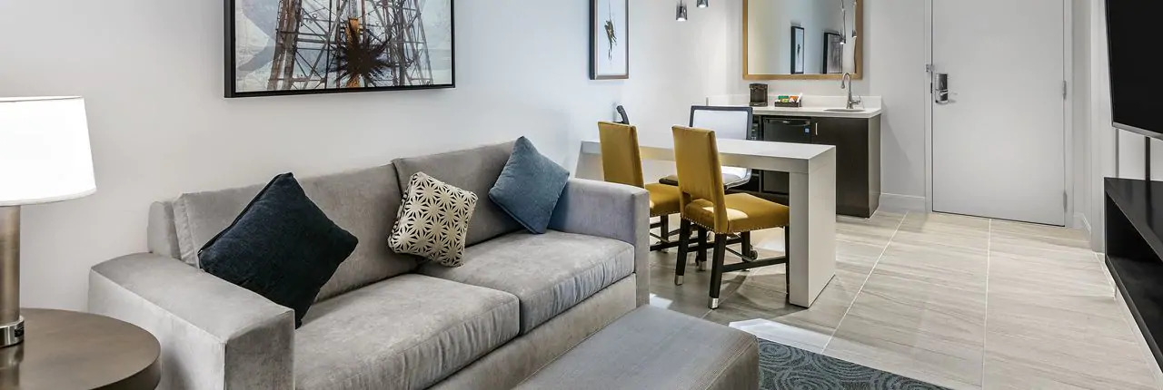 Hotel Embassy By Hilton Houston West - Katy 4*